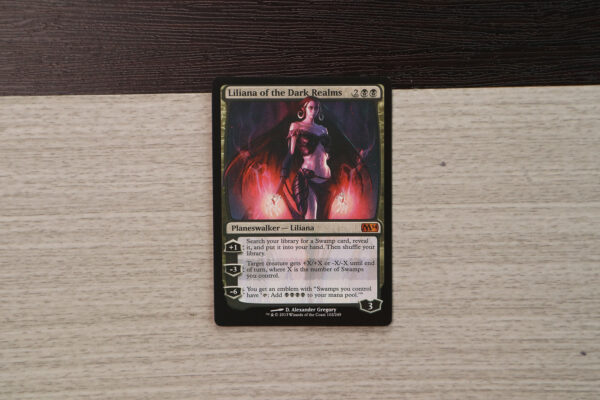 Liliana of the Dark Realms Magic 2014 M14 normal