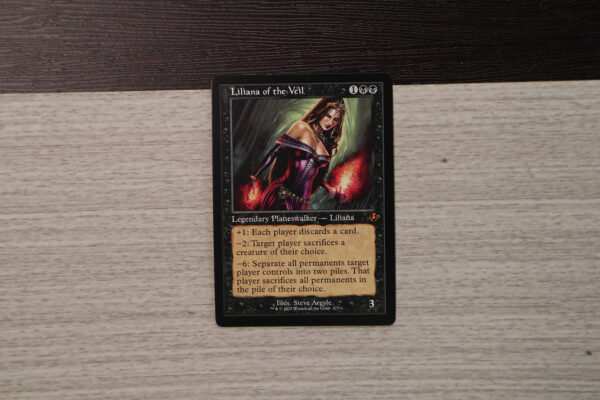 Liliana of the Veil #475 Innistrad Remastered INR normal
