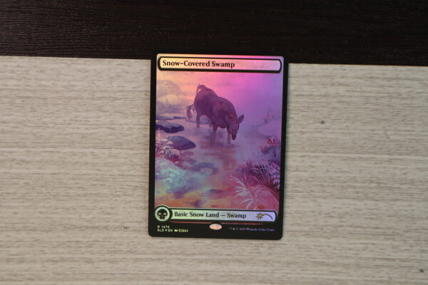 Snow-Covered Swamp #1475 SLD foil